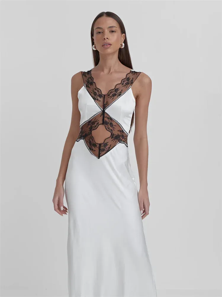 Lace V Neck Elegant Maxi Dress