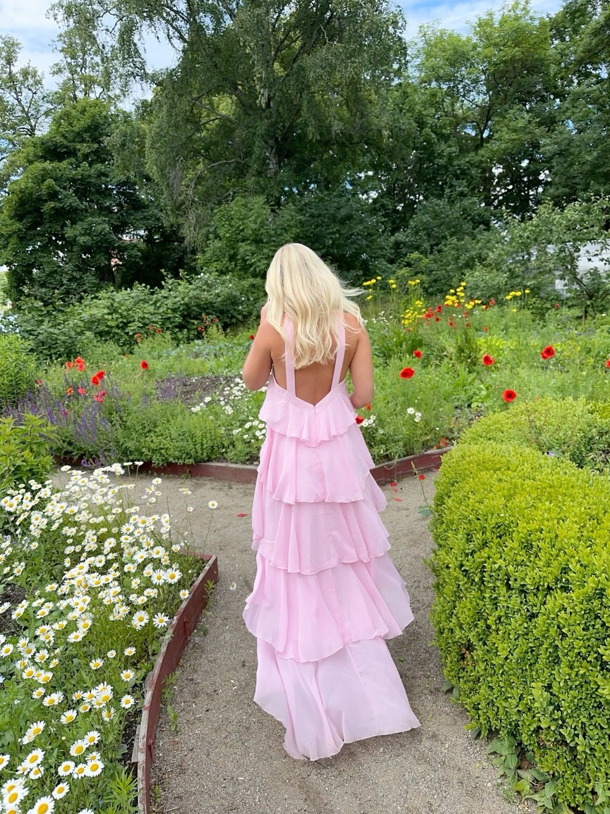 Pink Flower Detail Layered Ruffle Backless Maxi Dress Elegant