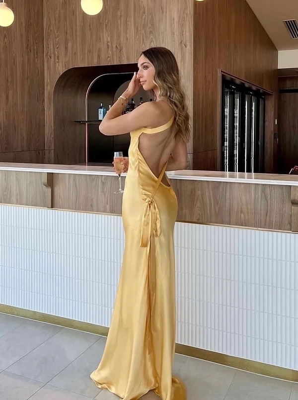Backless One Shoulder Backless Maxi Dress