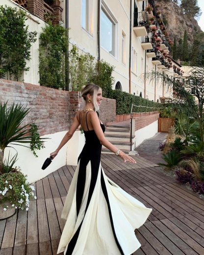 Two Tone Contrast Elegant Sleeveless Maxi Dress