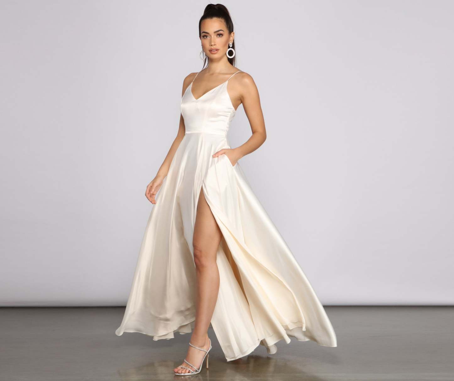 Juliet Formal High Slit Dress - Lady Occasions