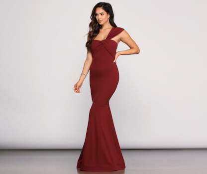 Tania Classic Mermaid Gown - Lady Occasions