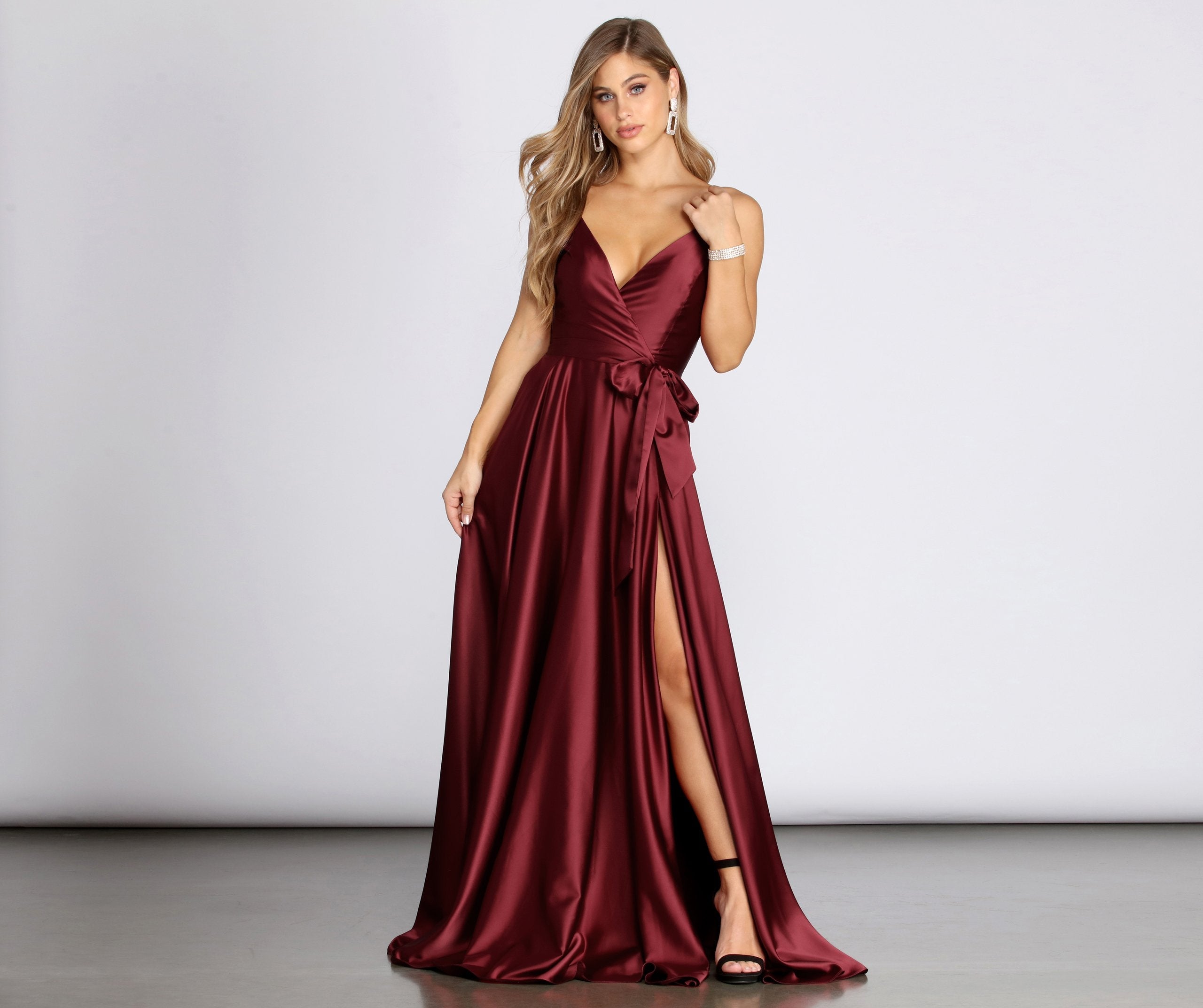 Harlie Formal Satin Sleeveless Dress - Lady Occasions