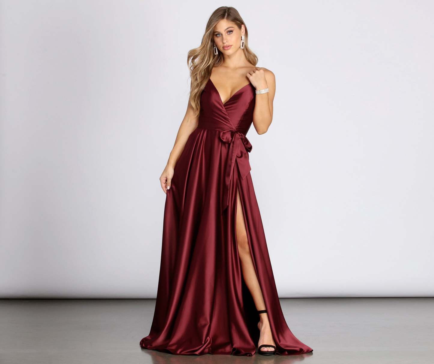 Harlie Formal Satin Sleeveless Dress - Lady Occasions