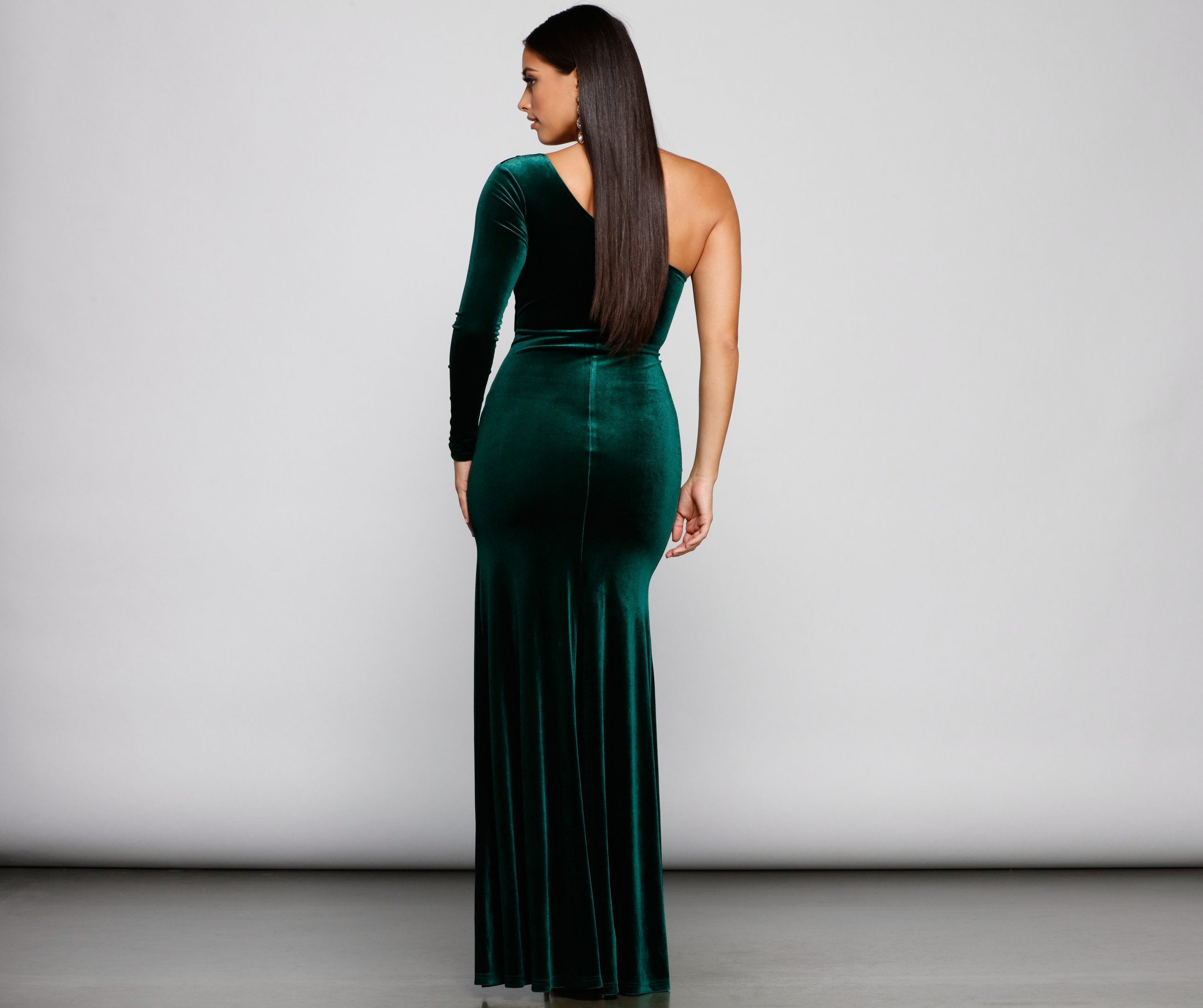 Cheyenne Formal One Shoulder Velvet Dress - Lady Occasions