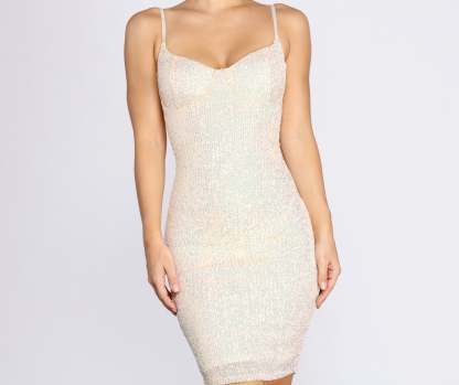 Glow Girl Sequin Midi Dress - Lady Occasions