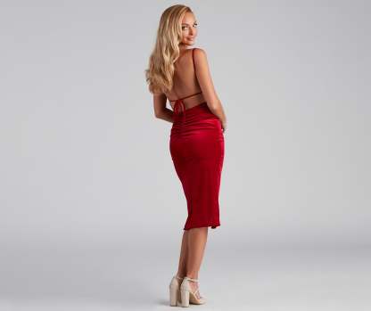Holiday Luxe Velvet Tie-Back Ruched Dress - Lady Occasions
