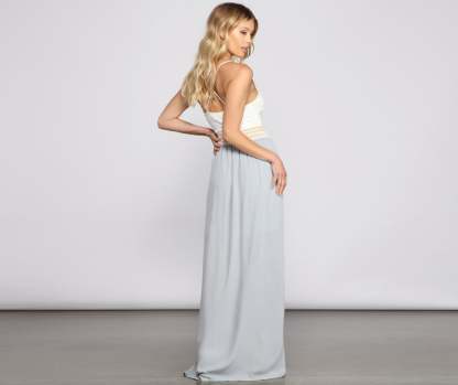 Effortlessly Stunning Crochet Waist Maxi Dress - Lady Occasions