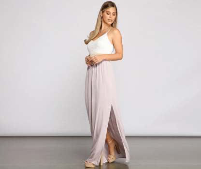Effortlessly Stunning Crochet Waist Maxi Dress - Lady Occasions