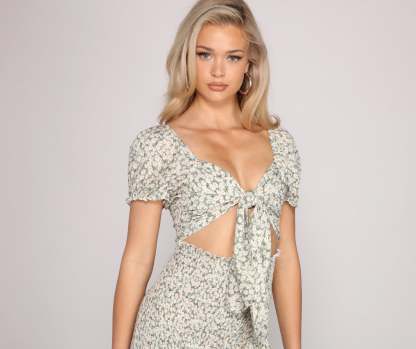 Effortlessly Pretty Floral Mini Dress - Lady Occasions