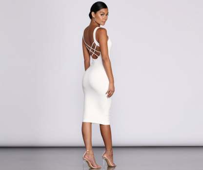 Curve Crush Cross-Back Dress - Lady Occasions