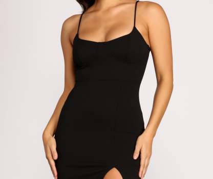 Get A Move On Crepe Midi Dress - Lady Occasions