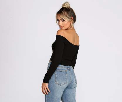 Off The Shoulder Ribbed Top - Lady Occasions