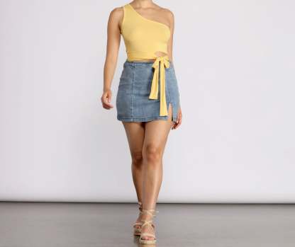 One Shoulder Tie Waist Crop Top - Lady Occasions