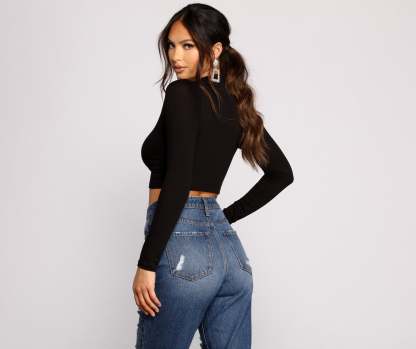 Stylish Stunner Crepe Knit Crop Top - Lady Occasions