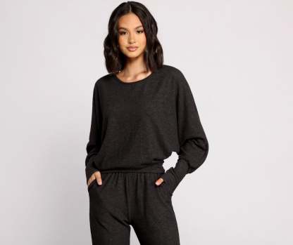 Keeping Knit' Basic Long Sleeve Top - Lady Occasions
