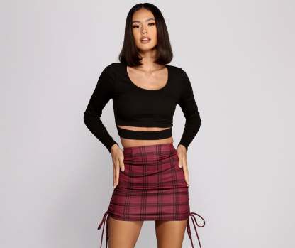 What's The Scoop Ribbed Knit Crop Top - Lady Occasions