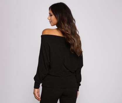 Strike A Pose Dolman Sleeve Knit Top - Lady Occasions