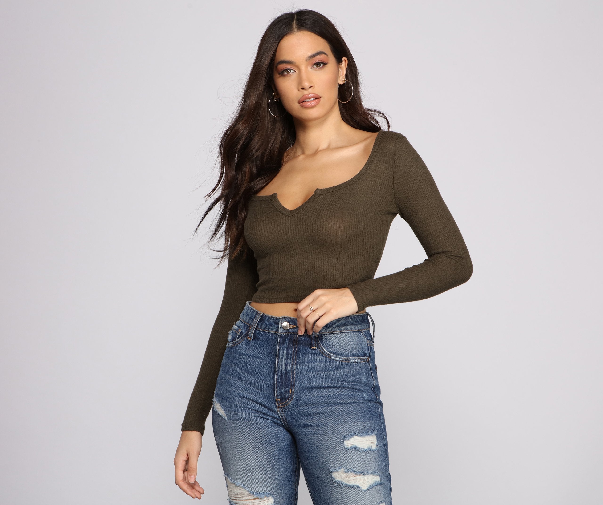Must-Have Ribbed Knit Crop Top - Lady Occasions