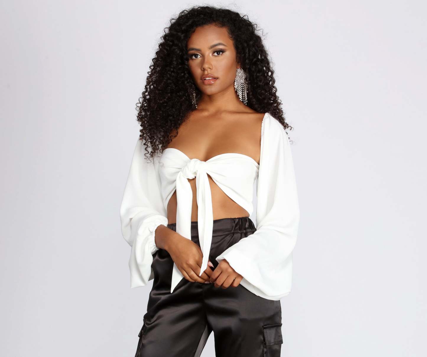Issa Vibe Tie Front Crop Top - Lady Occasions