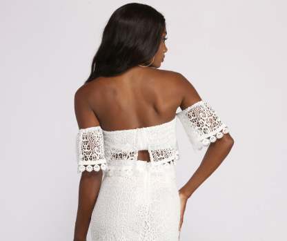 Off The Shoulder Crochet Crop Top - Lady Occasions