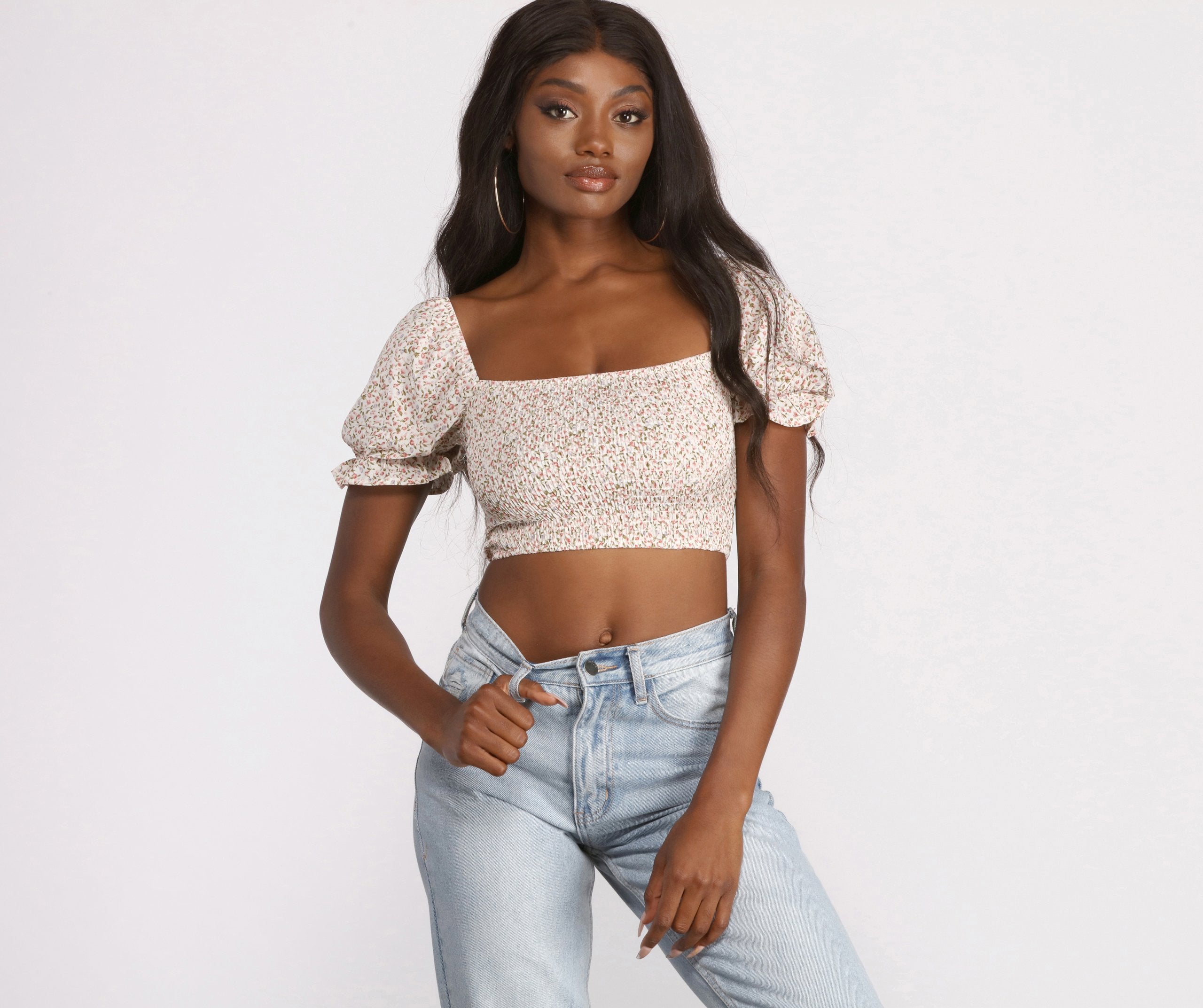 Cropped Floral Ditsy Puff Sleeve Top - Lady Occasions