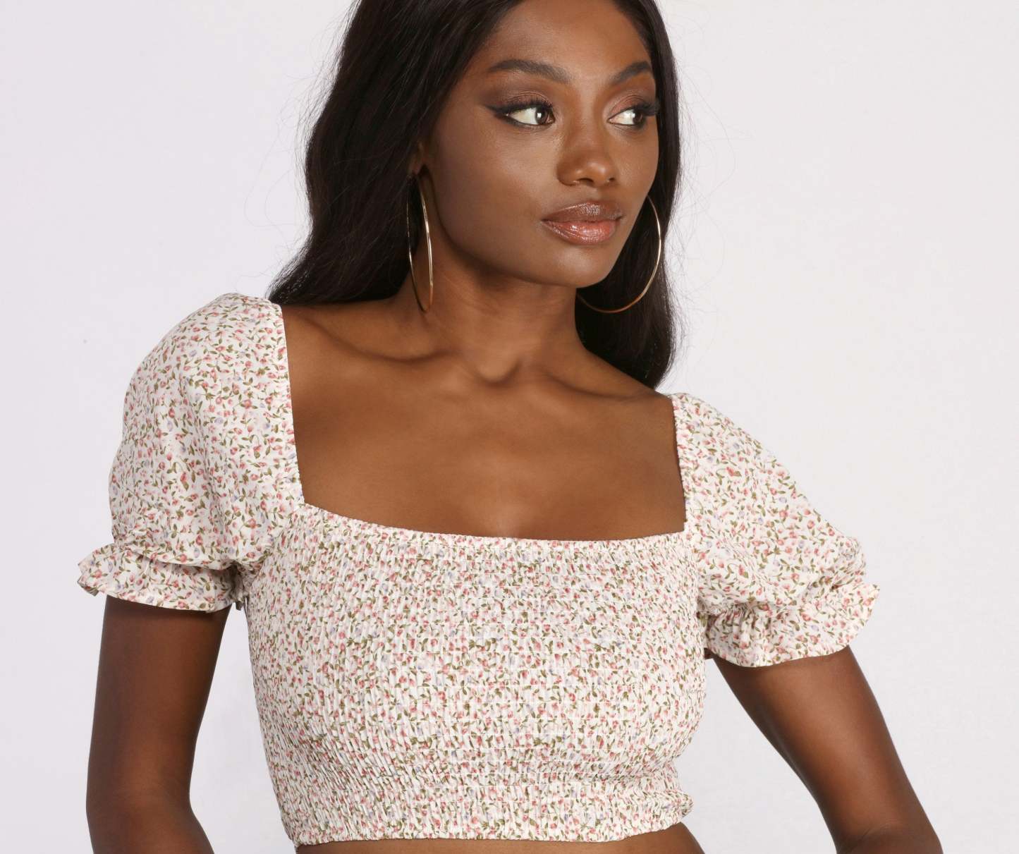Cropped Floral Ditsy Puff Sleeve Top - Lady Occasions