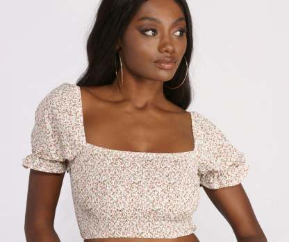 Cropped Floral Ditsy Puff Sleeve Top - Lady Occasions