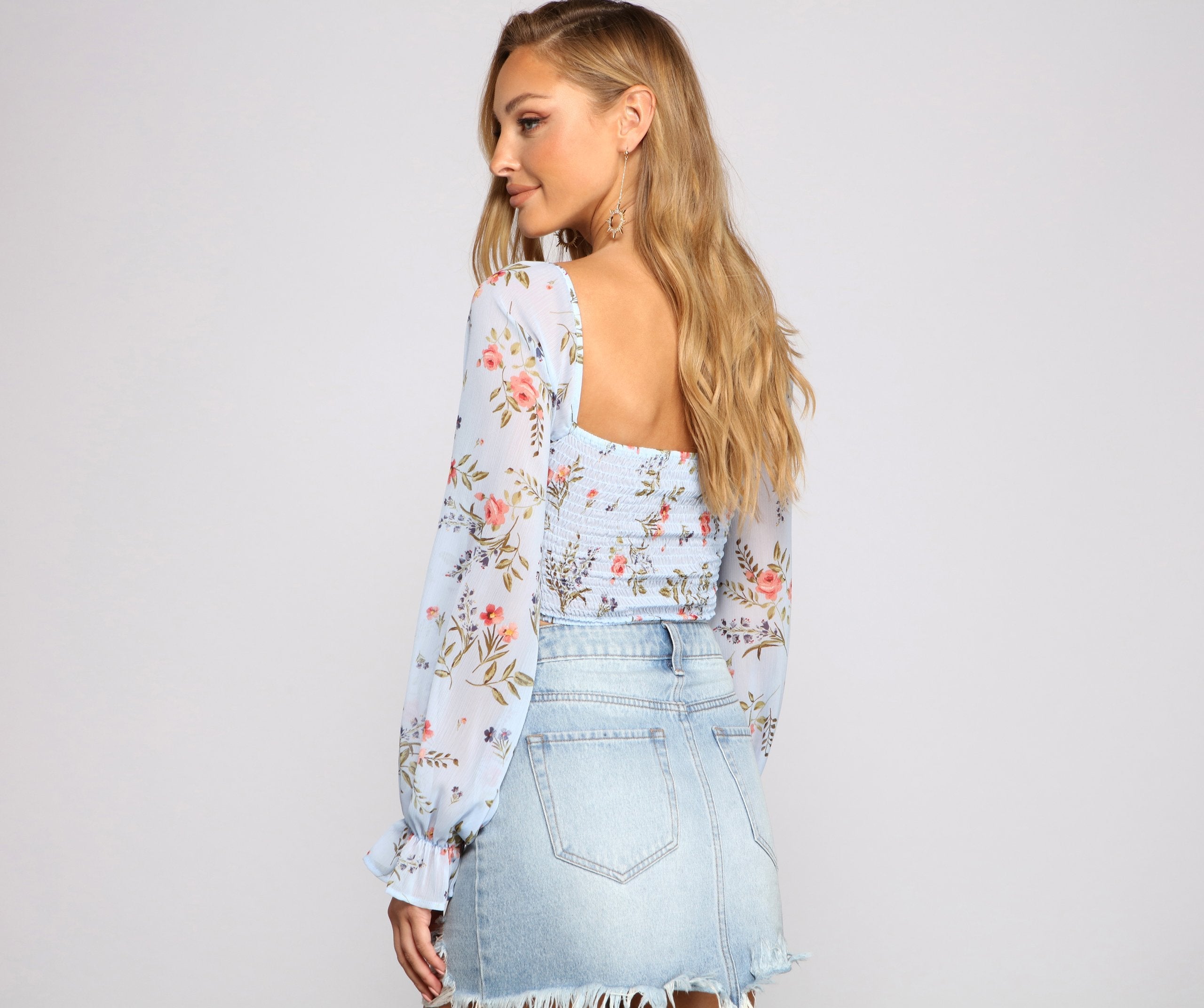 Lookin' Fresh In Floral Chiffon Crop Top - Lady Occasions