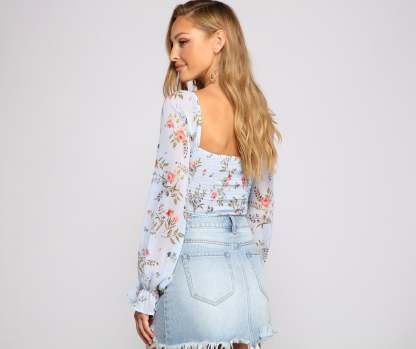 Lookin' Fresh In Floral Chiffon Crop Top - Lady Occasions