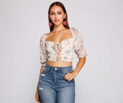 Darling Glam Floral Lace-Up Crop Top - Lady Occasions