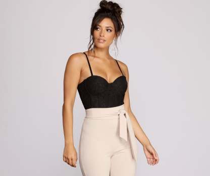 Get Structured Lace Bodysuit - Lady Occasions