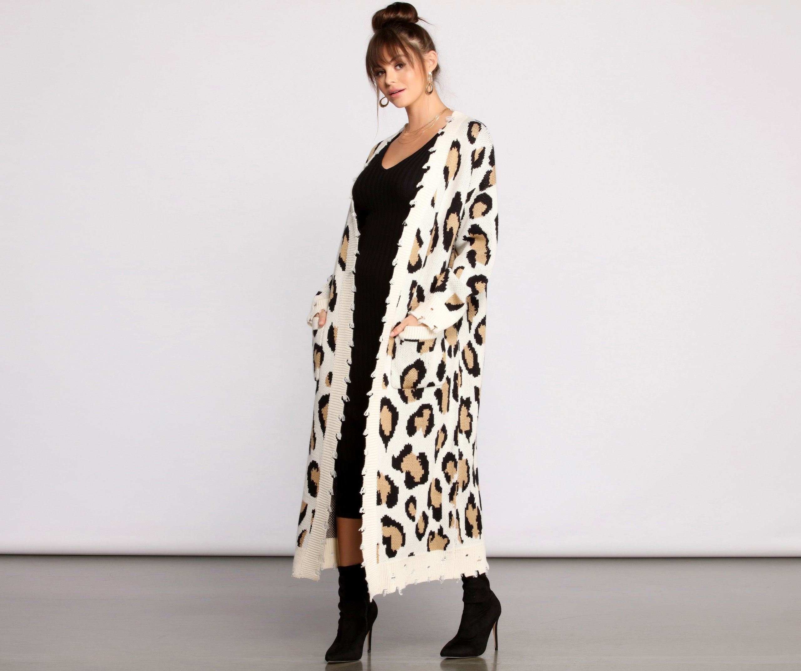 Stylishly Spotted Leopard Print Duster - Lady Occasions