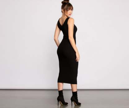 Keepin' Knit Chic Midi Sweater Dress - Lady Occasions
