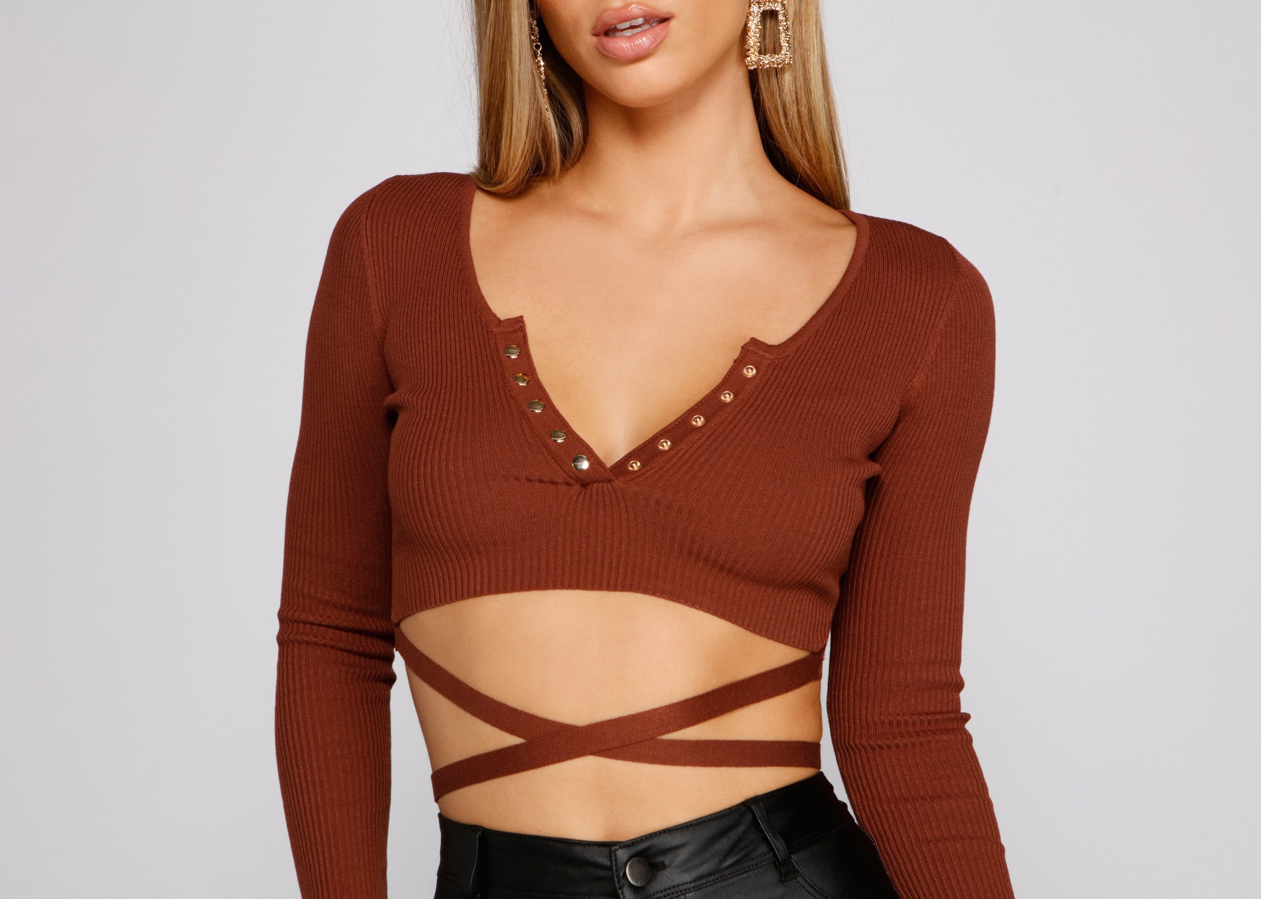 Sultry Basic Ribbed Knit Crop Top - Lady Occasions