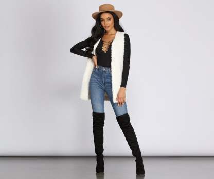 Pretty And Posh Faux Fur Vest - Lady Occasions
