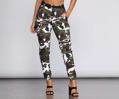 Off The Radar Camo Pants - Lady Occasions