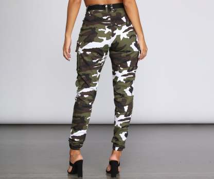 Off The Radar Camo Pants - Lady Occasions