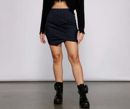 Asymmetrical Houndstooth Print Mini Skirt - Lady Occasions