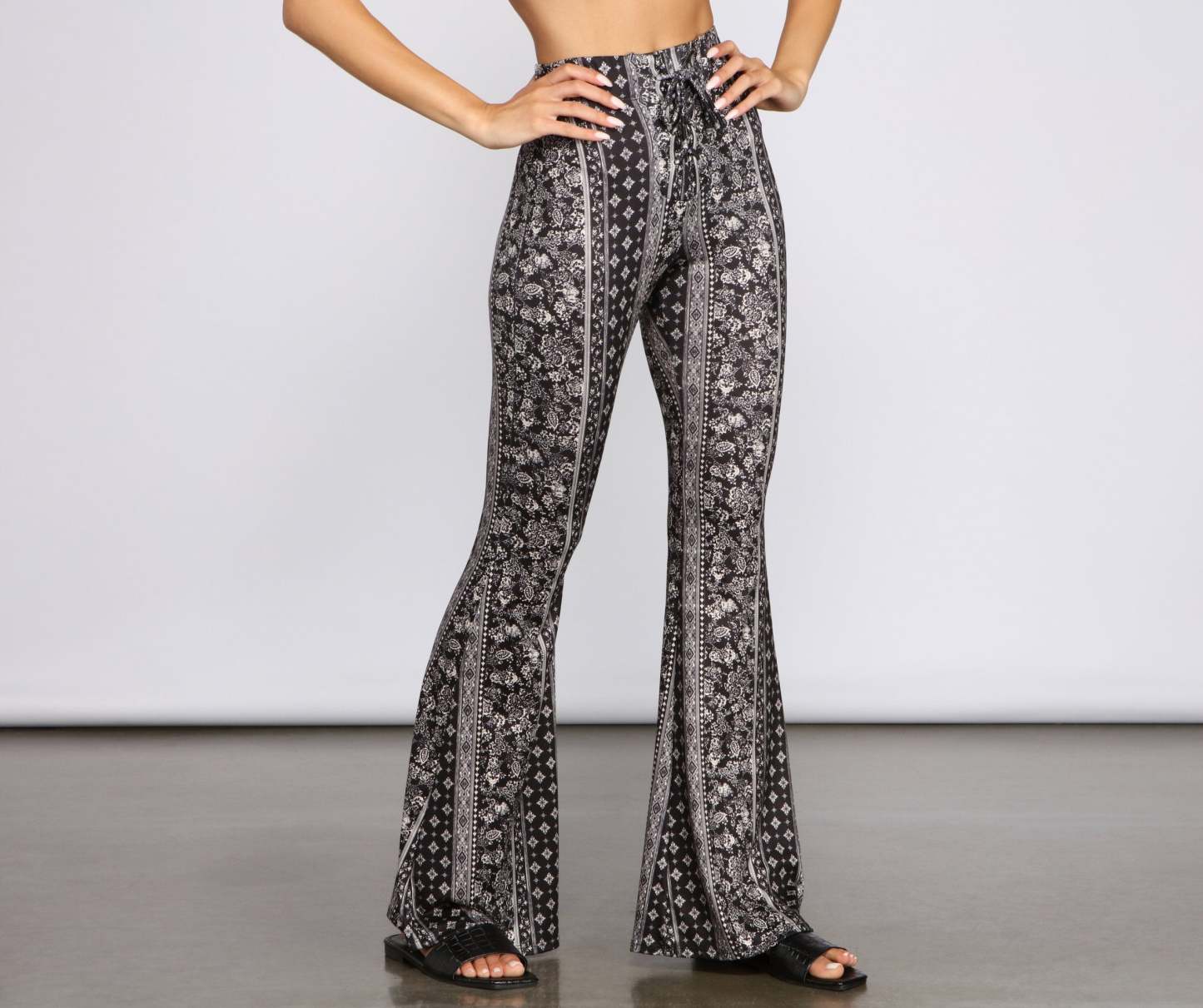 Boho Wanderer Floral Flared Pants - Lady Occasions