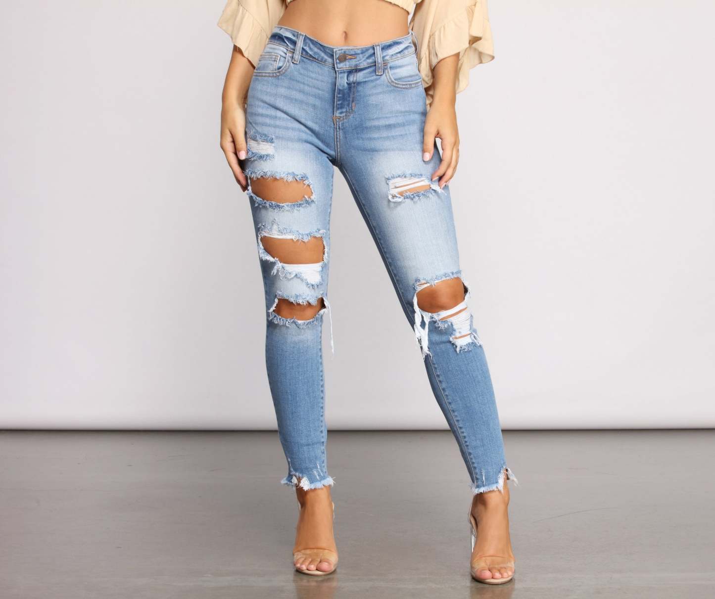 Mid Rise Frayed Cropped Skinny Jeans - Lady Occasions