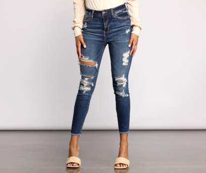High Rise Destructed Skinny Jeans - Lady Occasions