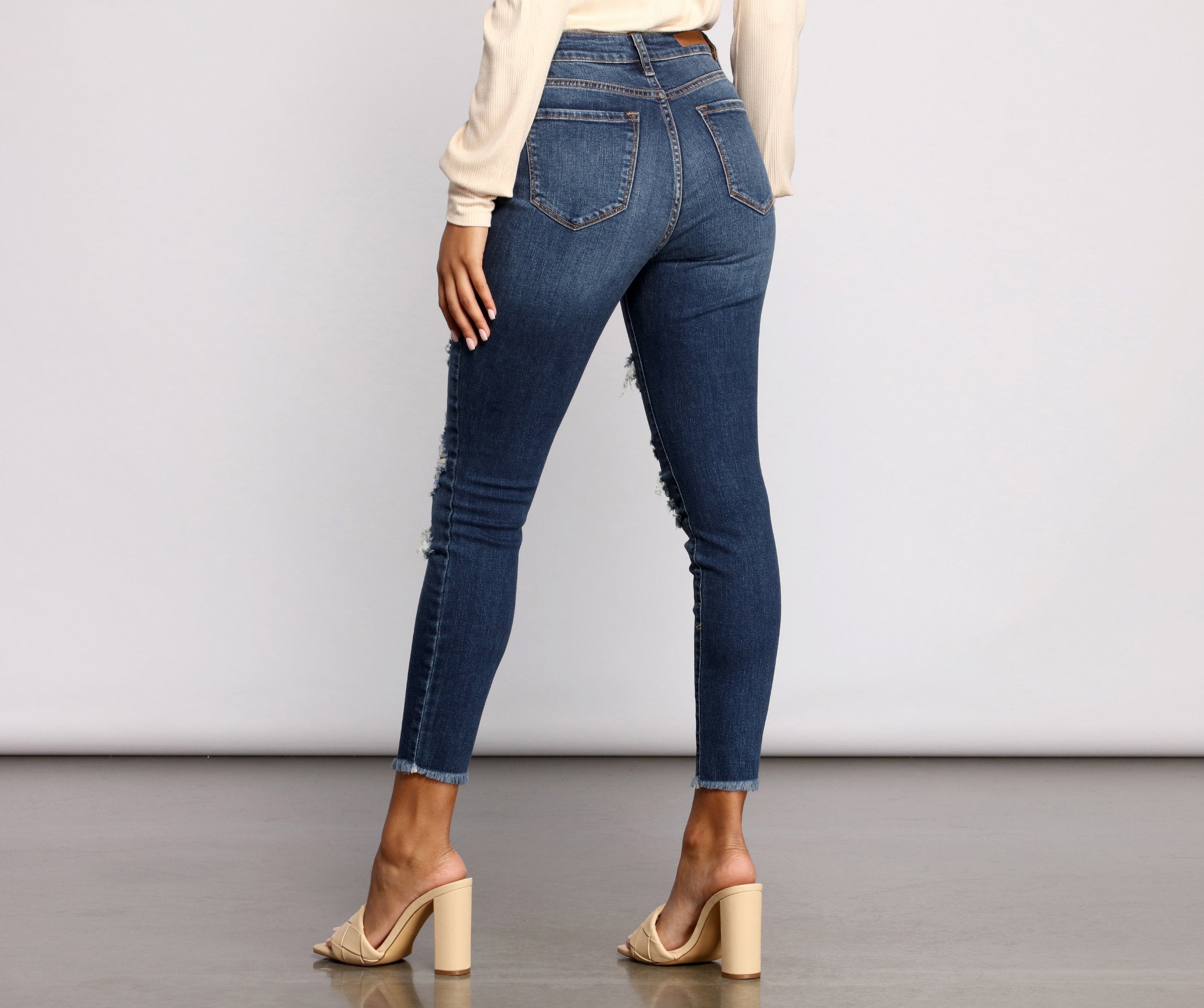 High Rise Destructed Skinny Jeans - Lady Occasions