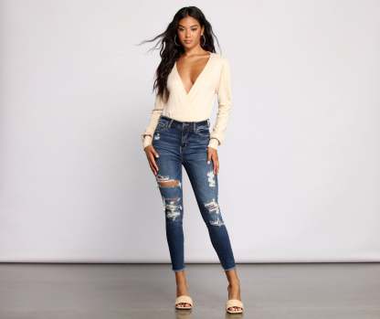 High Rise Destructed Skinny Jeans - Lady Occasions
