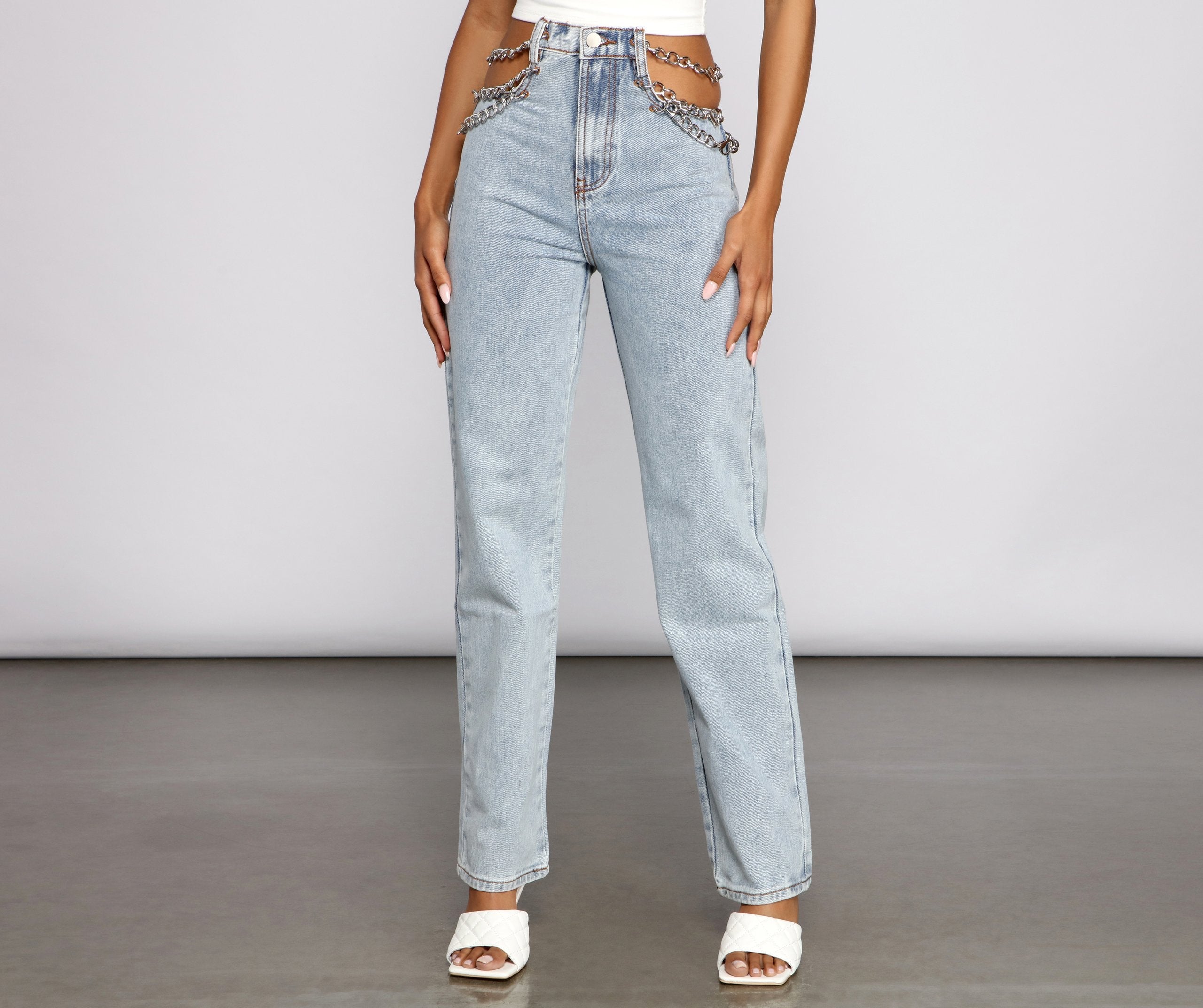 High-Rise Chic Chain Waist Boyfriend Jeans - Lady Occasions