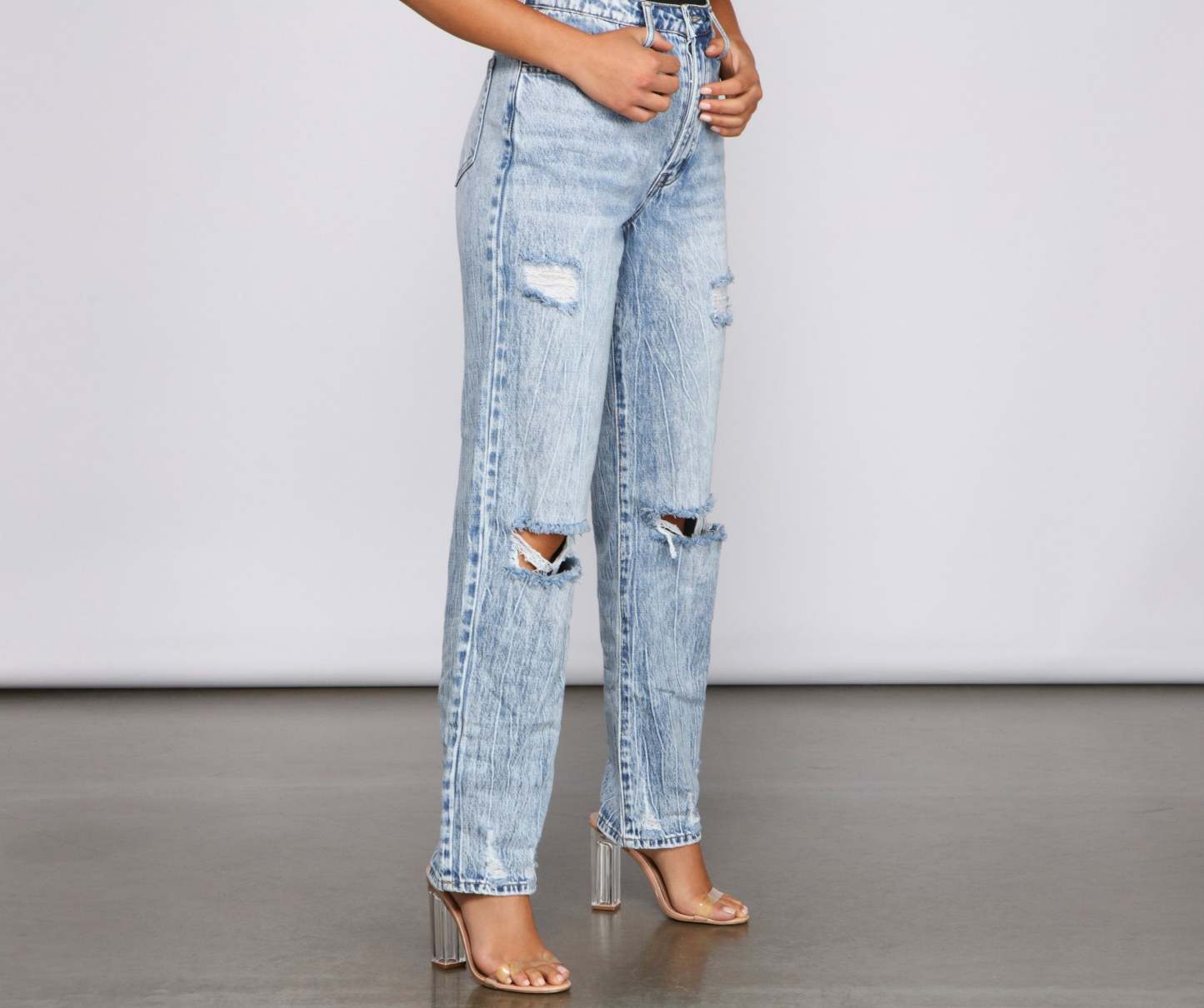Effortless And Edgy Boyfriend Jeans - Lady Occasions