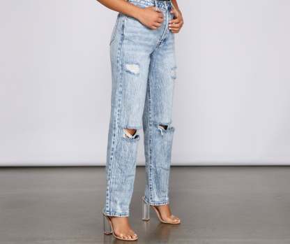 Effortless And Edgy Boyfriend Jeans - Lady Occasions