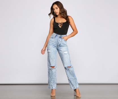 Effortless And Edgy Boyfriend Jeans - Lady Occasions