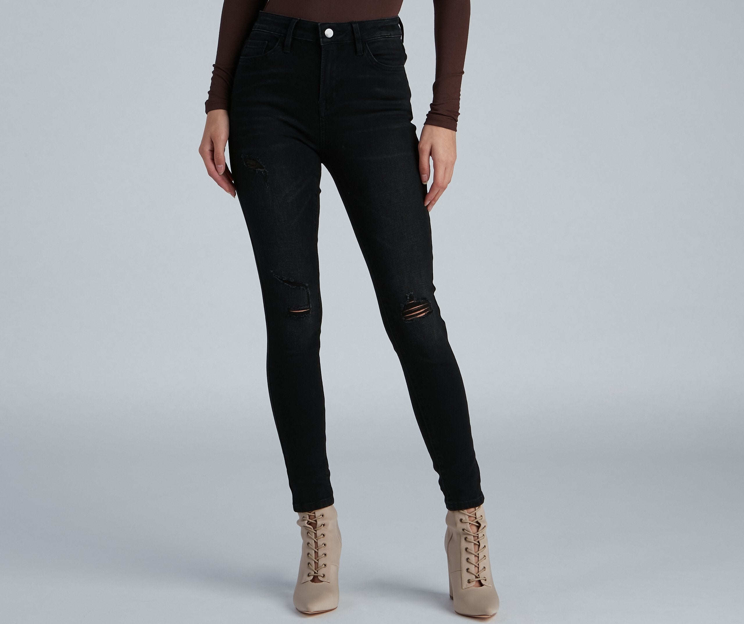 New In Town Mid-Rise Distressed Crop Skinny Jeans - Lady Occasions