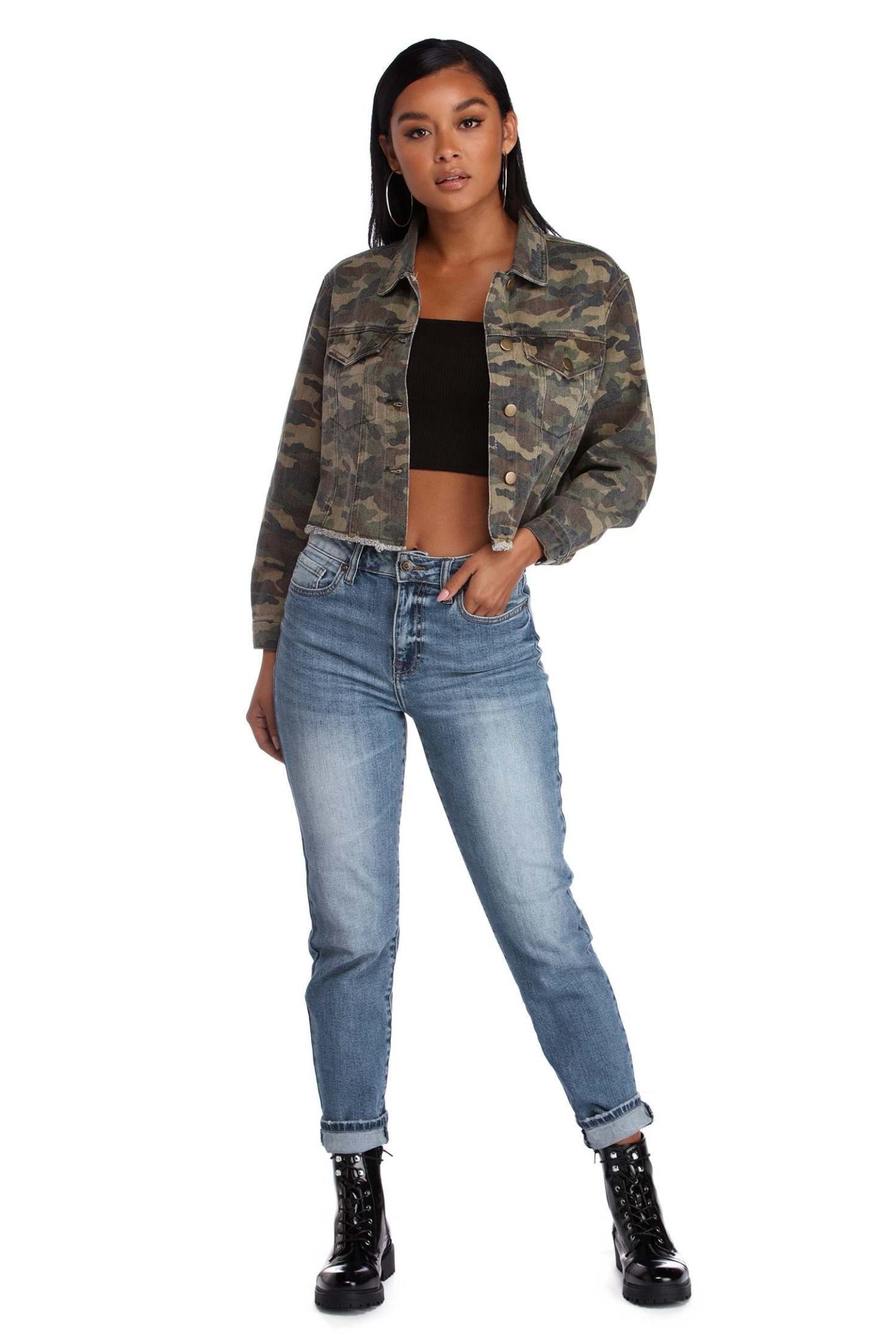 Super High Rise Mom Jeans - Lady Occasions